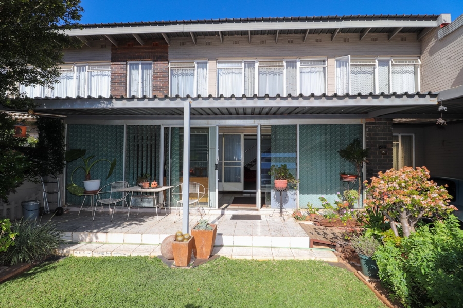 4 Bedroom Property for Sale in Adamayview North West